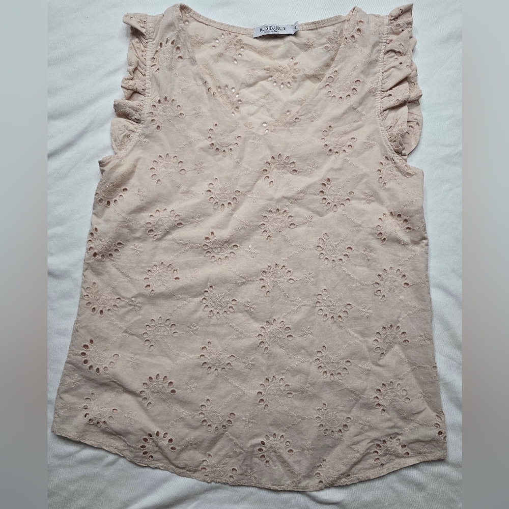 Valentina Naldi Women's Floral Eyelet Ruffle Sleeveless Top V-Neck Pink Meduim